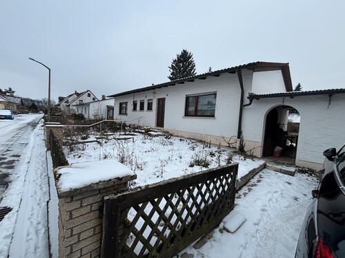 Foto - Charmanter Bungalow - großer Garten – Renovierungsobjekt, Neubau