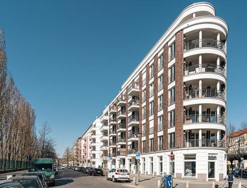 Foto - Luxuriöse 3-Zimmer Wohnung mit Balkon u. Einbauküche (unmöbliert)