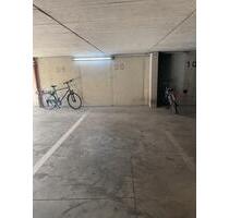 Großer überdachter Stellplatz in Tiefgarage - Bonn Gielgen