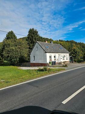 Foto - Alleinlage Einfamilienhaus Tierhaltung Kernsaniert