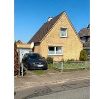 EFH zu vermieten in Heide - 975,00&nbsp;EUR Kaltmiete, ca.&nbsp; 70,00&nbsp;m&sup2; in Heide (PLZ: 25746)