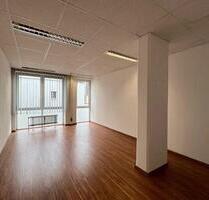 Mini Bürozimmer in Rochlitz! - 70,00&nbsp;EUR Kaltmiete, ca.&nbsp; 23,00&nbsp;m&sup2; in Rochlitz (PLZ: 09306)