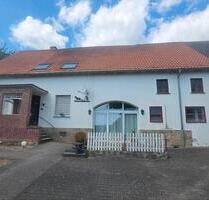 HausReiterhof zu Verkaufen - 295.000,00&nbsp;EUR Kaufpreis, ca.&nbsp; 180,00&nbsp;m&sup2; in Diemelstadt (PLZ: 34474)