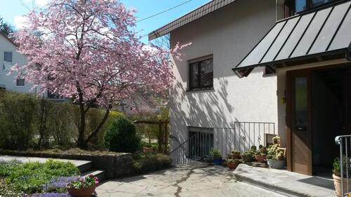 Foto - Mehrfamilienhaus mit großem Grundstück in Königheim-Gissigheim