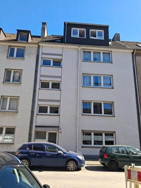 Foto - Schöne helle frisch renovierte 3,5 Zimmer Wohnung mit Balkon im gepflegten 5-Familienhaus