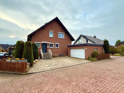 Foto - Exklusives Einfamilienhaus mit luxoriösem Pool in Bestlage Itzum