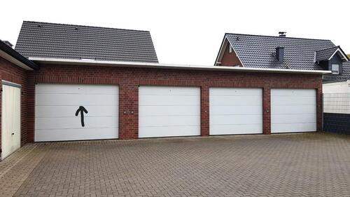 Foto - XXL-Garage Lager ca 98 qm (ideal für Oldtimer, Motorräder)