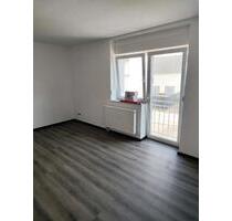 Schöne Helle kernsanierte 4 Zimmer Küche Bad Wohnung in Illingen - Merchweiler