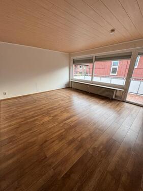 Foto - 3 Zimmer Wohnung, Miele EBK, Balkon - Luisenstraße