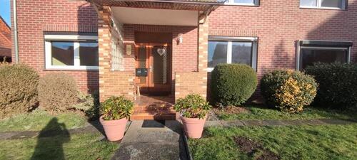 Foto - 90 qm Erdgeschoss Wohnung mit Gartenhaus