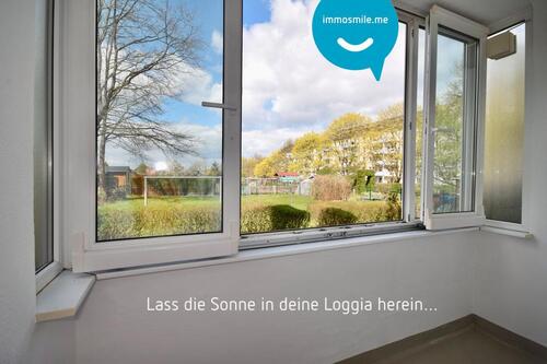 Foto - 3 Zimmer • verglaster Balkon • Hochparterre • Tageslichtbad mit Wanne • grüner Hausgarten • TOP !