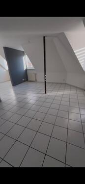 Foto - 1 Zimmer Dachgeschoßwohnung zur Miete in Flonheim