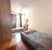 Helle 45-m²-Wohnung mit Einbauküche in Düsseldorf-Friedrichstadt