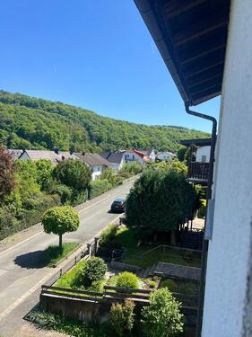 Foto - Zu vermieten schöne und gut geschnittene 4 ZKB in BraunfelsTiefe