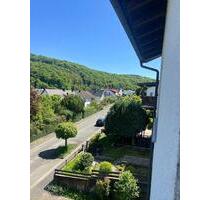 Zu vermieten schöne und gut geschnittene 4 ZKB in BraunfelsTiefe