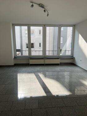 Foto - Charmante 3-Zimmer-Wohnung mit Terrasse in bester Innenstadtlage