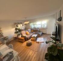 Renovierte Erdgeschosswohnung mit Garten, Terrasse - Bürstadt