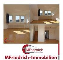 *** KLEINE SINGLE - WOHNUNG UNTERM DACH *** ruhig und zentral, Nähe Rüttenscheider Markt - Essen Stadtbezirk II