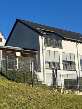Foto - Moderne Doppelhaushälfte mit Fernblick nach Süden in der Berghofer Mark
