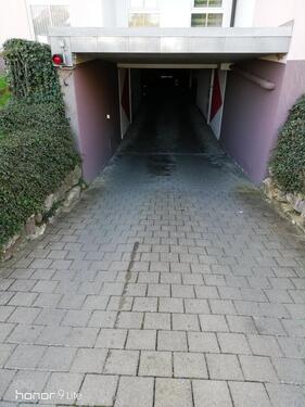 Foto - Tiefgargenstellplatz - 65,00 EUR Miete,