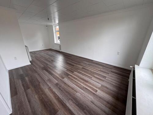 Foto - Modernisiertes Einfamilienhaus mit Garten- Ebenerdig