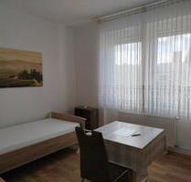 1 möbliertes WG-Zimmer, frisch saniert - Frankfurt am Main Unterliederbach