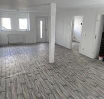 Barrierefreie 2-Zimmer Erdgeschosswohnung (59 m²) mit Abstellraum - Staßfurt