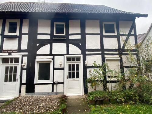 Foto - 13 Zimmer Einfamilienhaus zum Kaufen in Eschershausen
