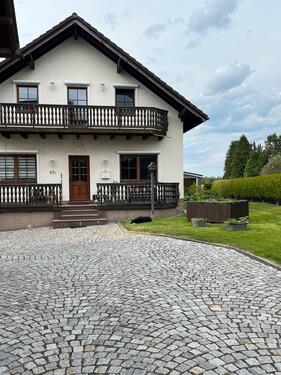 Foto - Einfamilienhaus mit Blick ins Grüne