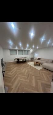 Foto - Kernsanierte 2 bis 3 Zimmerwohnung