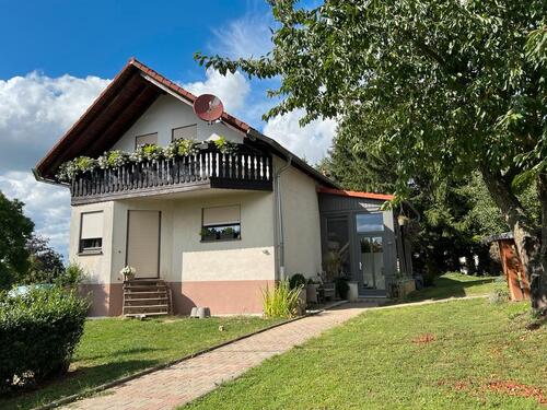 Foto - Charmantes Einfamilienhaus mit großem Grundstück