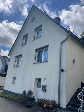 Foto - 4 Zimmer Einfamilienhaus in Steinebach/Sieg