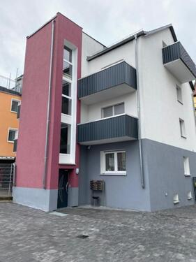 Foto - 2-Zim.-Wohnung (58m³) m. Balkon u. Küche im 1 OG (ohne Provision)
