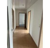 2 Zimmer Wohnung 120 qm - 950,00&nbsp;EUR Kaltmiete, ca.&nbsp; 120,00&nbsp;m&sup2; in Kirtorf (PLZ: 36320)