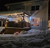 Luxuriöses Einfamilienhaus mit Pool u Whirlpool in Schwabhausen - Bergkirchen