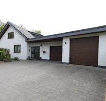 Exklusives Familienanwesen mit eigenem Wald - Lage