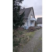 Haus mit zwei Wohneinheiten in Sarstedt OT