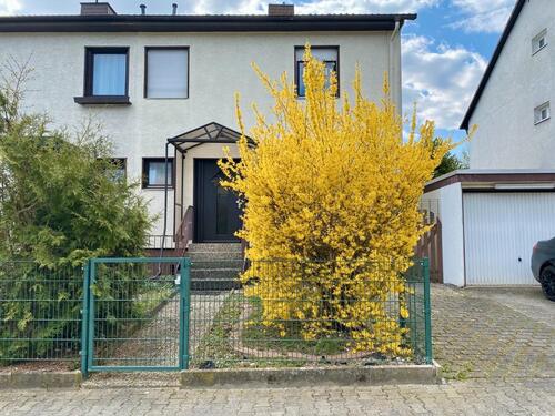 Foto - 4 Zimmer Doppelhaushälfte zum Kaufen in Wiesbaden