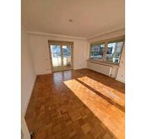 Große 3 Zimmer Wohnung # Zentrale Lage # HeideHolstein #