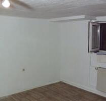 1 Zimmer Souterrain Wohnung - 270,00&nbsp;EUR Kaltmiete, ca.&nbsp; 27,00&nbsp;m&sup2; in Hamburg (PLZ: 22399) Wandsbek