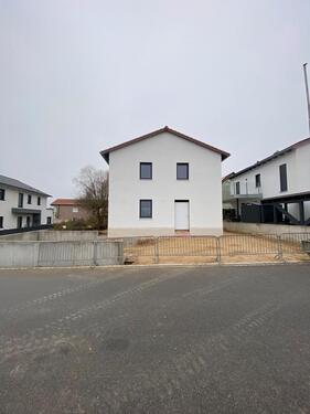 Foto - 7 Zimmer Einfamilienhaus zum Kaufen in Neuburg an der Donau