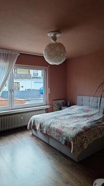 Foto - Zimmer zuvermieten ! - 475,00&nbsp;EUR Kaltmiete, ca.&nbsp; 100,00&nbsp;m&sup2;