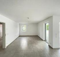 Moderne 2-Zimmer-Wohnung (Bj. 2021, KfW 55) mit EBK in BI-Theesen - Bielefeld Jöllenbeck