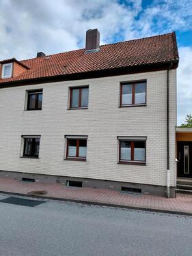 Foto - 3-4 Zimmerwohnung mit Balkon - 490,00&nbsp;EUR Kaltmiete, ca.&nbsp; 88,00&nbsp;m&sup2;