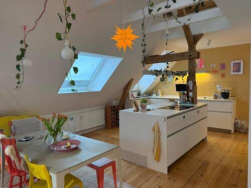 Foto - Möblierte Altbauwohnung ZWISCHENMIETE (01.07.26 - 30.04.27)