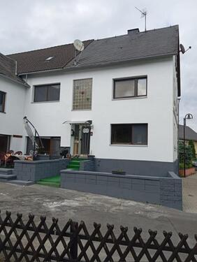 Foto - Zwei Häuser in einem Grundstück zu verkaufen