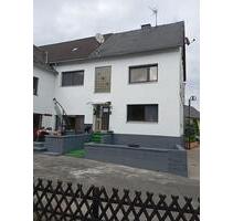 Zwei Häuser in einem Grundstück zu verkaufen - Simmern/Hunsrück