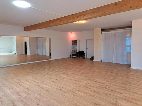 Foto - Heller, großzügiger Raum in Wesseling