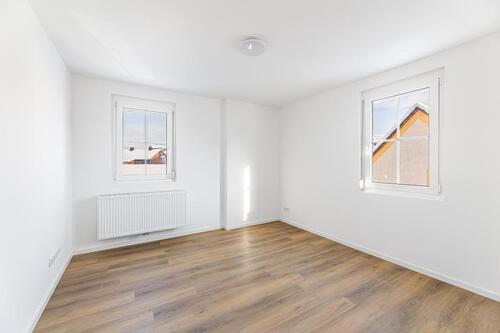 Foto - Frisch sanierte 2-Zimmer-Wohnung im Erstbezug mit Terrasse & Stellplatz