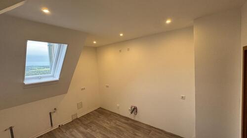 Foto - 2 Raum Wohnung NEU SANIERT Dachgeschoss 49qm